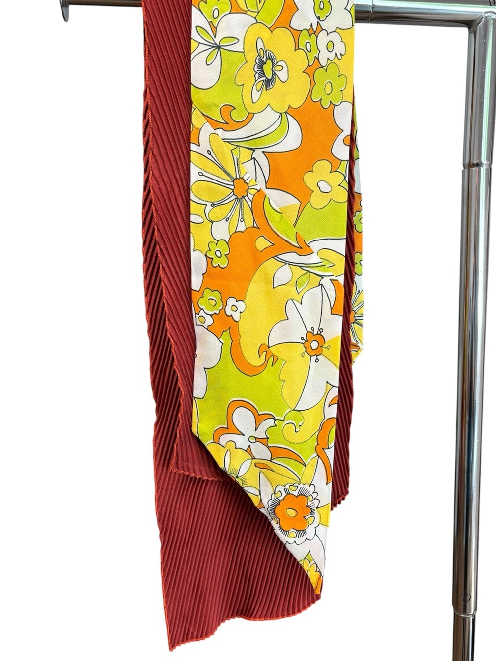 2 oblong vintage neck scarves, pleated rust and 70s floral